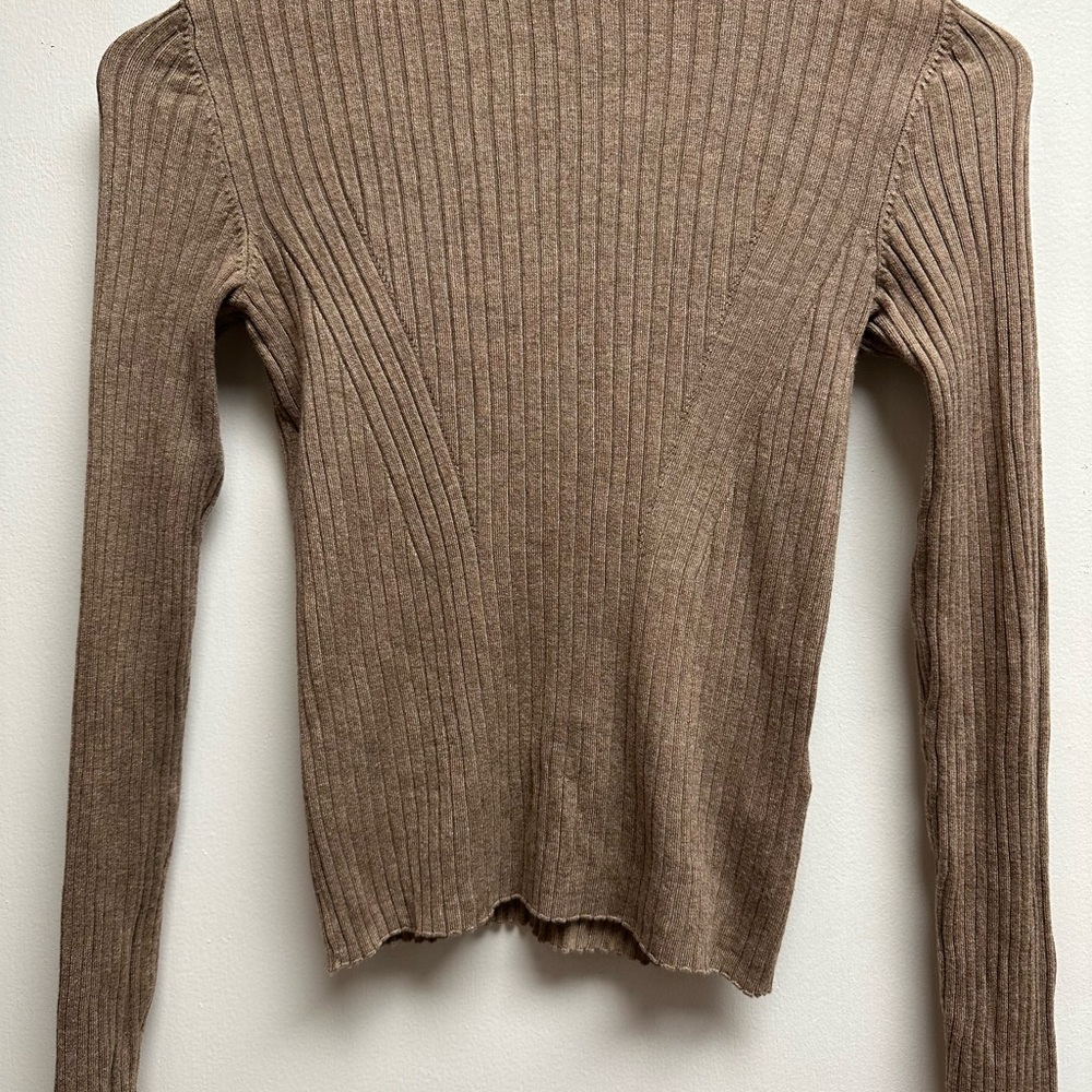 Ribbed Turtleneck Long Sleeve Knit Top